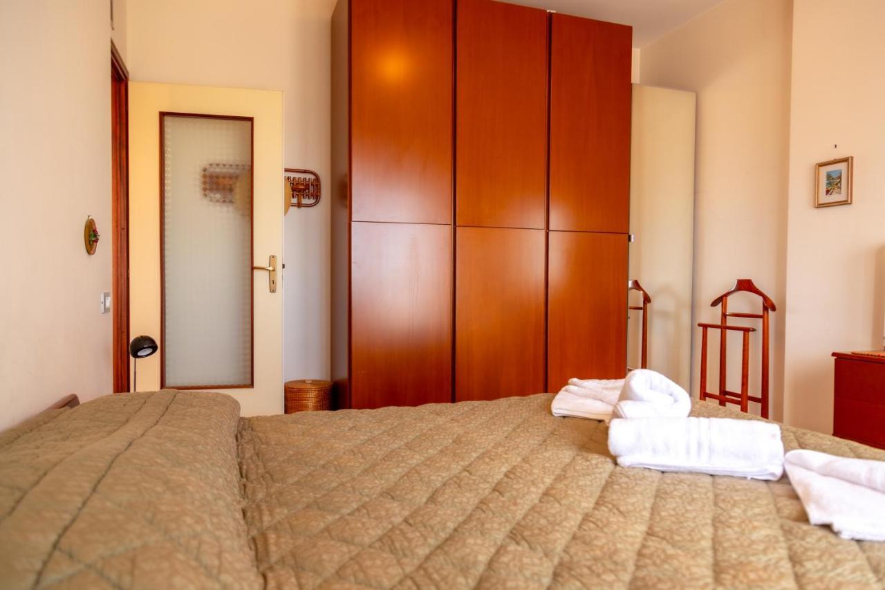 168b - La Terrazza Sul Mare, Casa A 10 Minuti Da Spiaggia, Parcheggio Privato Gratis Apartamento