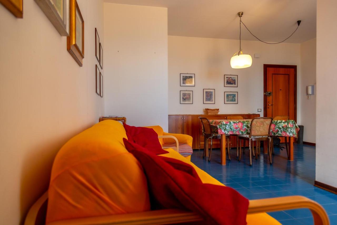 168b - La Terrazza Sul Mare, Casa A 10 Minuti Da Spiaggia, Parcheggio Privato Gratis