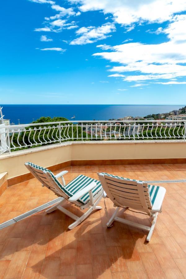 168b - La Terrazza Sul Mare, Casa A 10 Minuti Da Spiaggia, Parcheggio Privato Gratis San Remo